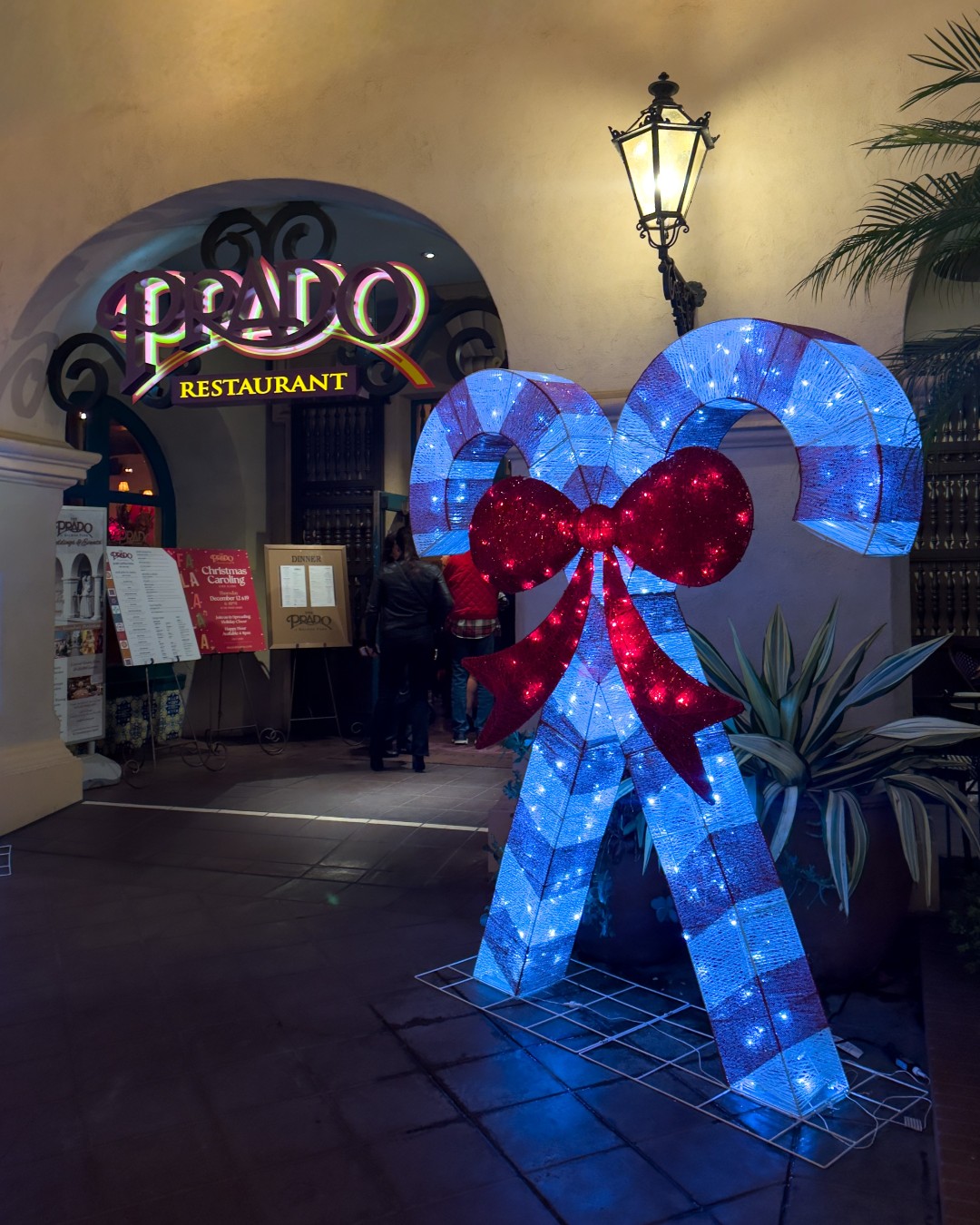 Let us be part of your Christmas tradition this year! Enjoy a holiday dining experience at The Prado with a special 3-Course Menu, offered from 1-7pm 🎄🎅🥂
To view the full menu and make your reservations, please visit the link in bio.